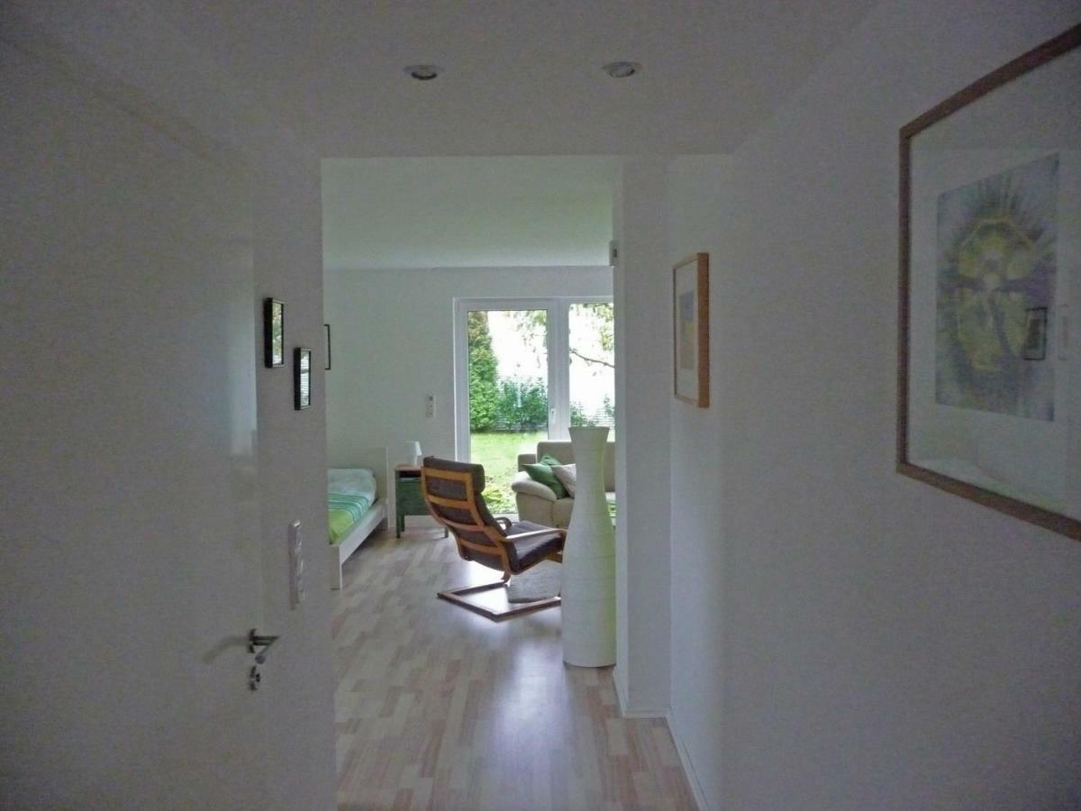 Gästeappartement Zimmergrün - Die grüne Oase Mönchengladbach Exterior foto